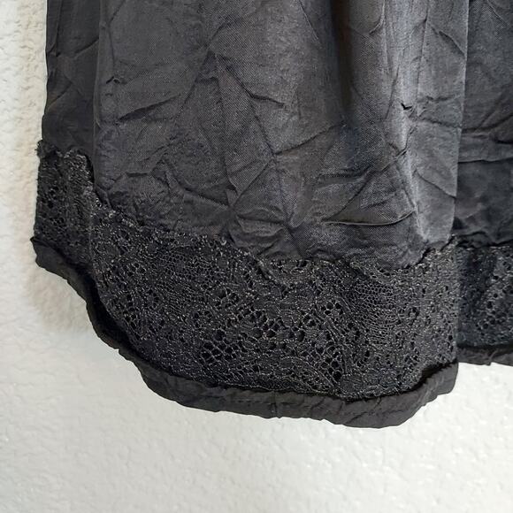 Burning Torch Black Silk Dress w/Lace Trim - Picture 7 of 9